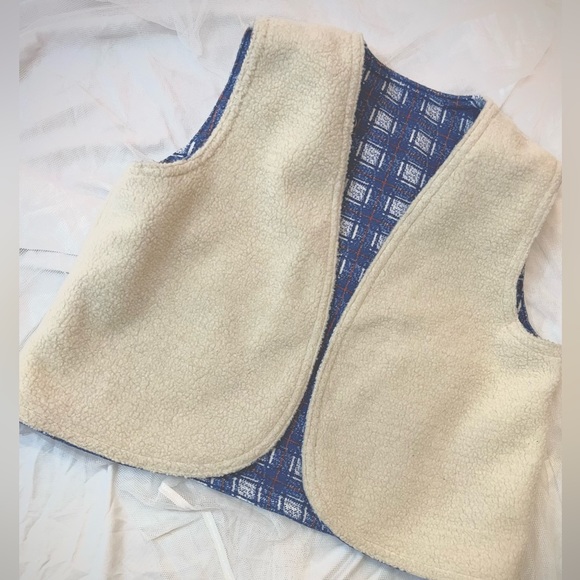 Fall Vests - Picture 4 of 8